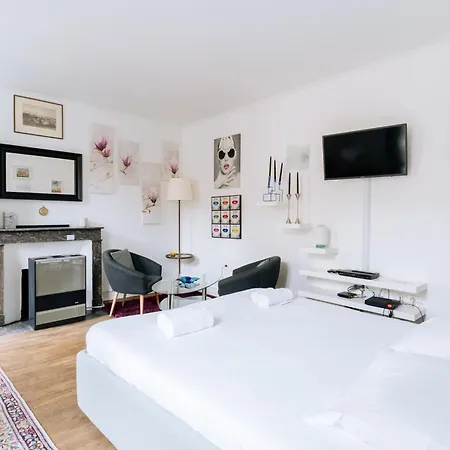 Nid Douillet Au Coeur Du Quartier Montparnasse